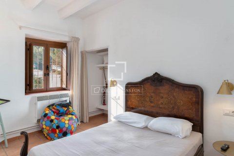 Finca de 13 dormitorios en venta en Mataró, Barcelona, Cataluña, Spain № 8518 - foto 26