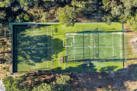 Finca de 13 dormitorios en venta en Mataró, Barcelona, Cataluña, Spain № 8518 - foto 4