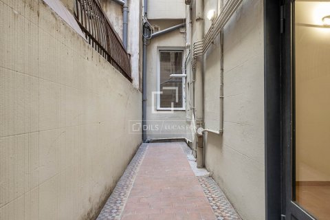 Снять в аренду квартиру в Барселона, Испания с 3 спальни, 167м², № 8515 - фото 26
