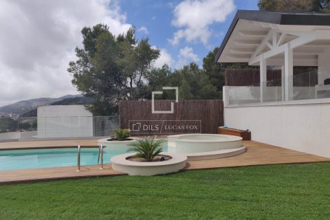 Villa de 6 dormitorios en venta en Castelldefels, Barcelona, Cataluña, Spain № 8519 - foto 4