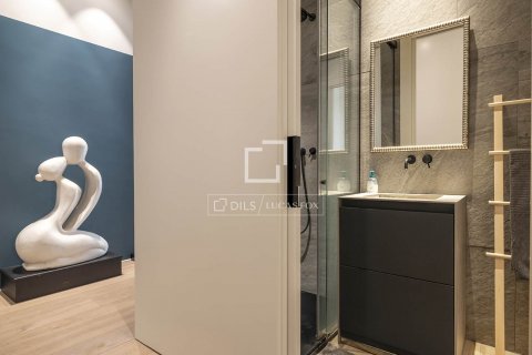 Apartamento de 2 dormitorios en alquiler en Barcelona, Cataluña, Spain № 8514 - foto 16