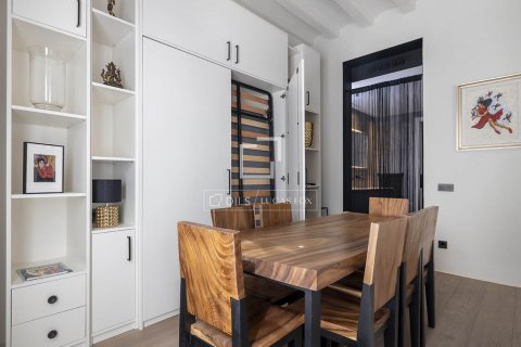 Apartamento de 2 dormitorios en alquiler en Barcelona, Cataluña, Spain № 8514 - foto 9