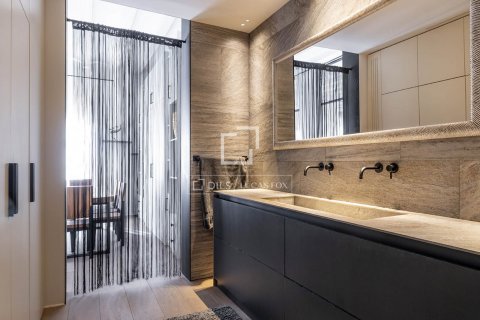 Apartamento de 2 dormitorios en alquiler en Barcelona, Cataluña, Spain № 8514 - foto 11
