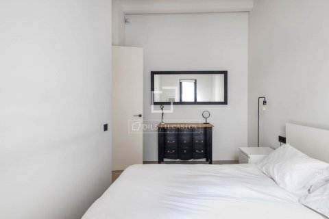 Apartamento de 2 dormitorios en alquiler en Barcelona, Cataluña, Spain № 8514 - foto 20