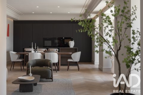 3 bedrooms apartment for sale in Barcelona, Catalonia, Spain № 8370