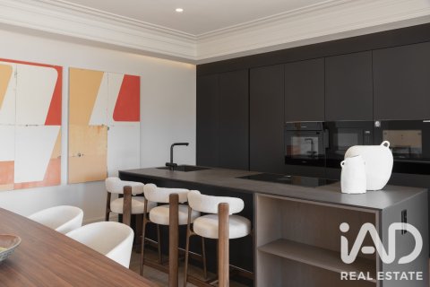 3 bedrooms apartment for sale in Barcelona, Catalonia, Spain № 8370 - photo 13