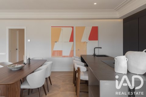 3 bedrooms apartment for sale in Barcelona, Catalonia, Spain № 8370 - photo 12