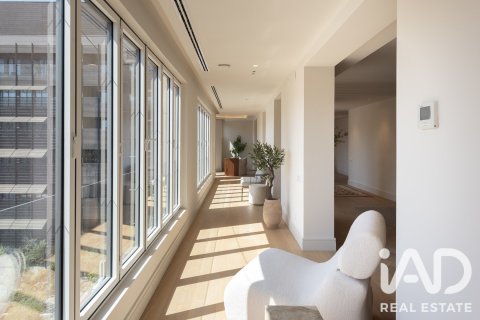 3 bedrooms apartment for sale in Barcelona, Catalonia, Spain № 8370 - photo 11