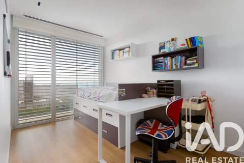 Сasa de 4 dormitorios en venta en Teia, Barcelona, Cataluña, Spain № 8368 - foto 18