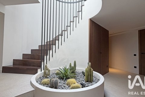Сasa de 453 m² en venta en Premia De Dalt, Barcelona, Cataluña, Spain № 8364 - foto 17