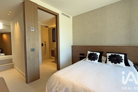 Сasa de 453 m² en venta en Premia De Dalt, Barcelona, Cataluña, Spain № 8364 - foto 27