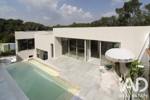 Сasa de 5 dormitorios en venta en Sant Pere de Ribes, Barcelona, Cataluña, Spain № 8366