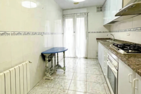 3 bedrooms house for sale in Lloret de Mar, Girona, Catalonia, Spain № 8365 - photo 2