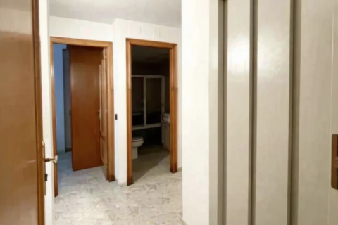 3 bedrooms house for sale in Lloret de Mar, Girona, Catalonia, Spain № 8365 - photo 23