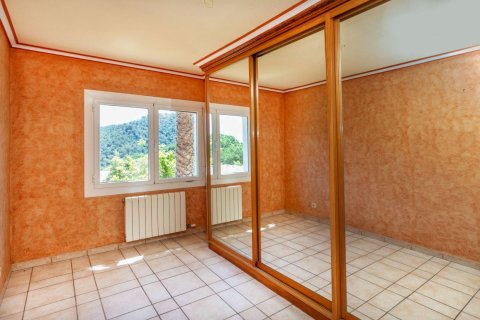 Сasa de 3 dormitorios en venta en Sant Feliu de Guíxols, Gerona, Cataluña, Spain № 1681 - foto 15