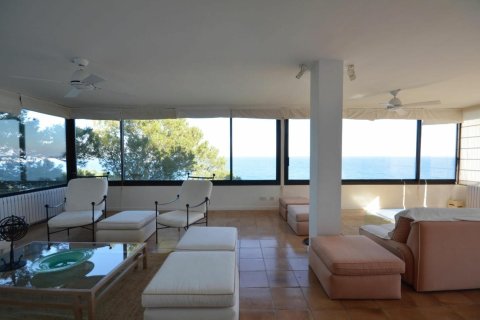 Сasa de 4 dormitorios en venta en Begur, Gerona, Cataluña, Spain № 1677 - foto 30