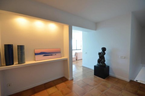 Сasa de 4 dormitorios en venta en Begur, Gerona, Cataluña, Spain № 1677 - foto 19
