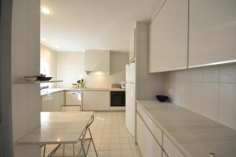 Сasa de 4 dormitorios en venta en Begur, Gerona, Cataluña, Spain № 1677 - foto 18