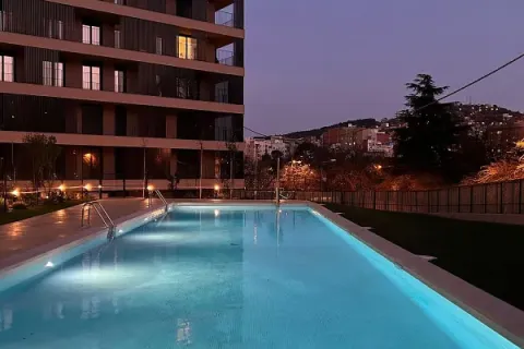 Apartamento de 3 dormitorios en venta en Barcelona, Cataluña, Spain № 1676