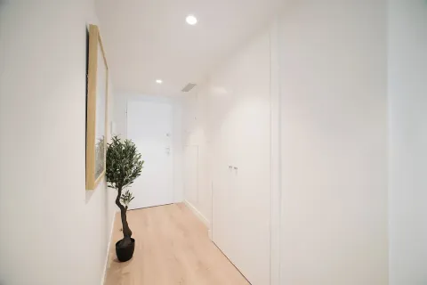 3 bedrooms apartment for sale in Barcelona, Catalonia, Spain № 1676 - photo 4