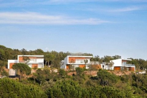 Сasa de 4 dormitorios en venta en Platja D'aro, Gerona, Cataluña, Spain № 1678 - foto 3