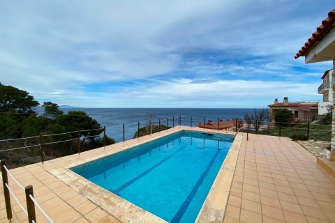 Сasa de 4 dormitorios en venta en Begur, Gerona, Cataluña, Spain № 1682 - foto 6