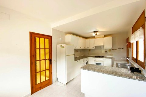 Сasa de 4 dormitorios en venta en Begur, Gerona, Cataluña, Spain № 1682 - foto 12