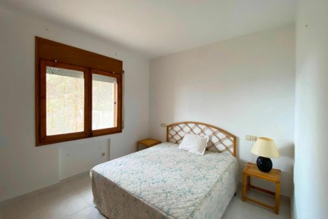 Сasa de 4 dormitorios en venta en Begur, Gerona, Cataluña, Spain № 1682 - foto 10