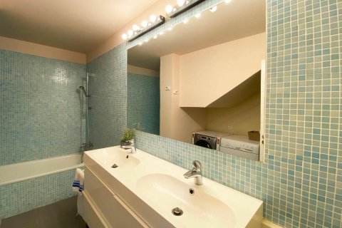 Сasa de 5 dormitorios en venta en Begur, Gerona, Cataluña, Spain № 1679 - foto 10