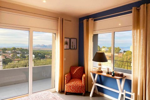 Сasa de 5 dormitorios en venta en Begur, Gerona, Cataluña, Spain № 1679 - foto 17