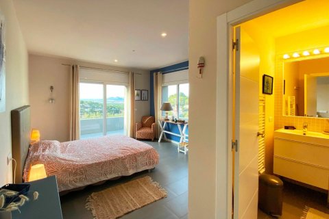 Сasa de 5 dormitorios en venta en Begur, Gerona, Cataluña, Spain № 1679 - foto 16