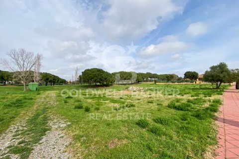 Parcela de 2552 m² en venta en Peralada, Gerona, Cataluña, Spain № 5743 - foto 2
