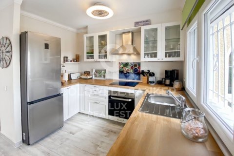 Сasa de 3 dormitorios en venta en Palau-saverdera, Gerona, Cataluña, Spain № 5746 - foto 6