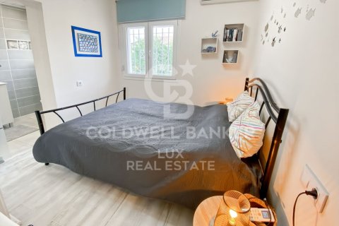 Сasa de 3 dormitorios en venta en Palau-saverdera, Gerona, Cataluña, Spain № 5746 - foto 10