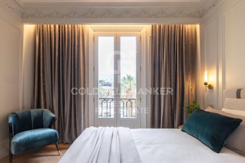 Купить квартиру в Барселона, Испания с 4 спальни, 201м², № 5744 - фото 11