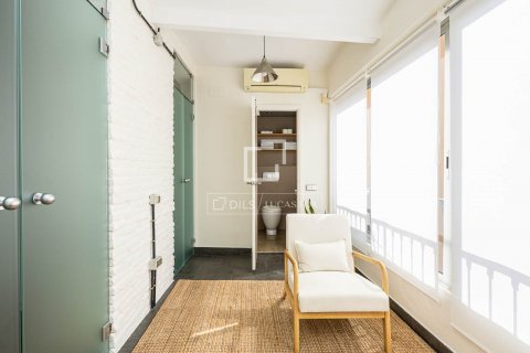 Apartamento de 2 dormitorios en alquiler en Barcelona, Cataluña, Spain № 8662 - foto 18