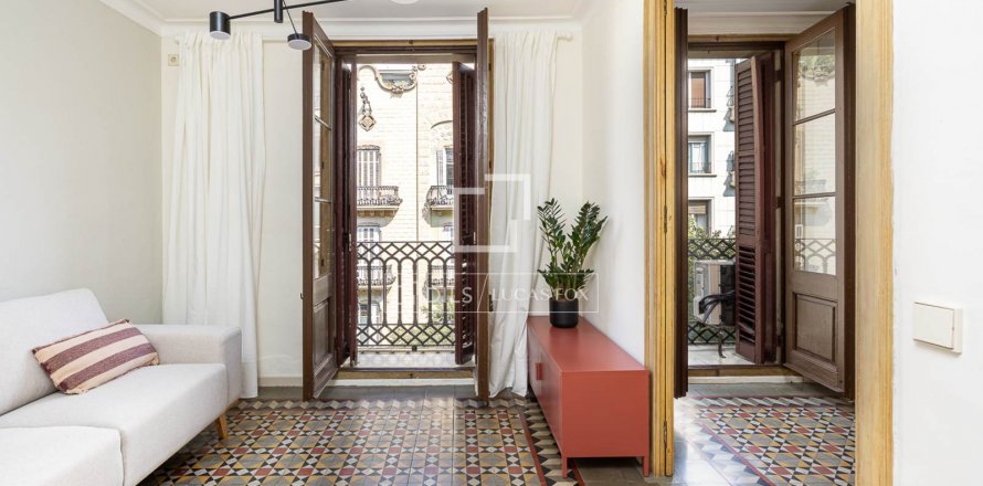Apartamento de 2 dormitorios en alquiler en Barcelona, Cataluña, Spain № 8662