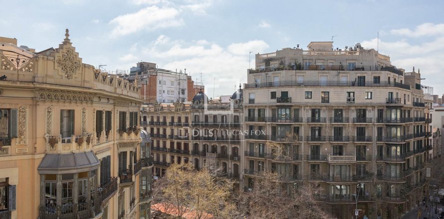 Apartamento de 2 dormitorios en venta en Barcelona, Cataluña, Spain № 8660