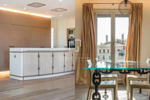 Ático de 2 dormitorios en venta en Barcelona, Cataluña, Spain № 8661 - foto 12