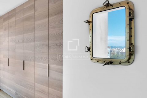 Ático de 2 dormitorios en venta en Barcelona, Cataluña, Spain № 8661 - foto 21