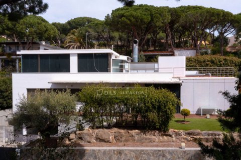 Villa de 2 dormitorios en venta en Cabrils, Barcelona, Cataluña, Spain № 8665 - foto 27