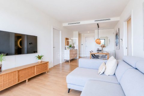 Apartamento de 3 dormitorios en venta en Sitges, Barcelona, Cataluña, Spain № 8659 - foto 9