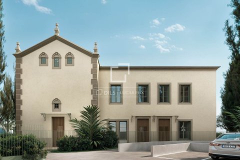 Villa de 4 dormitorios en venta en Sant Just Desvern, Barcelona, Cataluña, Spain № 4146 - foto 21