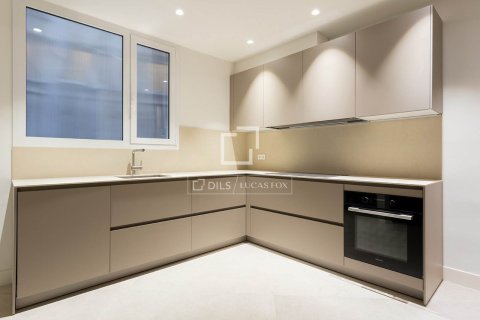 Купить квартиру в Барселона, Испания с 5 спален, 250м², № 4151 - фото 13