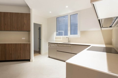 Купить квартиру в Барселона, Испания с 5 спален, 250м², № 4151 - фото 18