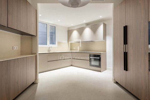 Купить квартиру в Барселона, Испания с 5 спален, 250м², № 4151 - фото 14