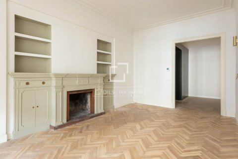 Купить квартиру в Барселона, Испания с 5 спален, 250м², № 4151 - фото 9