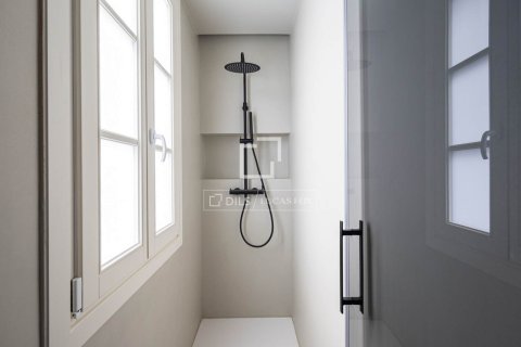 Купить квартиру в Барселона, Испания с 4 спальни, 200м², № 4149 - фото 19
