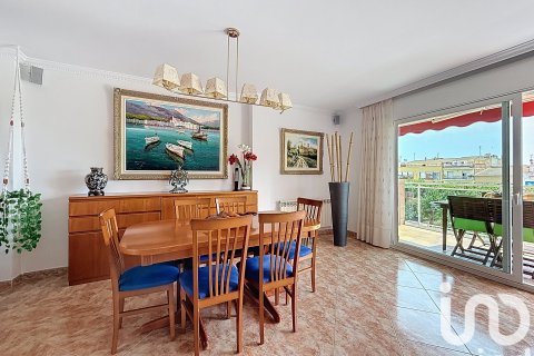 Купить дом в Пинеда-де-Мар, Испания с 5 спален, 469м², № 4871 - фото 2