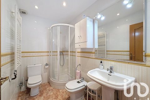 Купить дом в Пинеда-де-Мар, Испания с 5 спален, 469м², № 4871 - фото 12